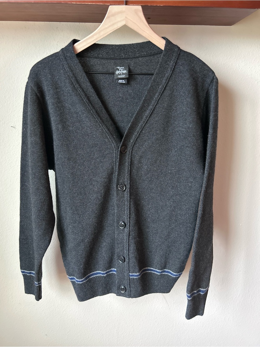 Harry Potter Ravenclaw cardigan Wool blend Scotland M Universal Studios